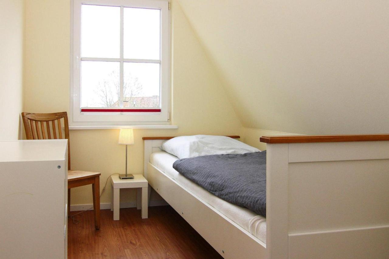 Reetdachhaus Mit Eigenem Strandkorb In Wohlenberg An Der Ostsee Ngoại thất bức ảnh