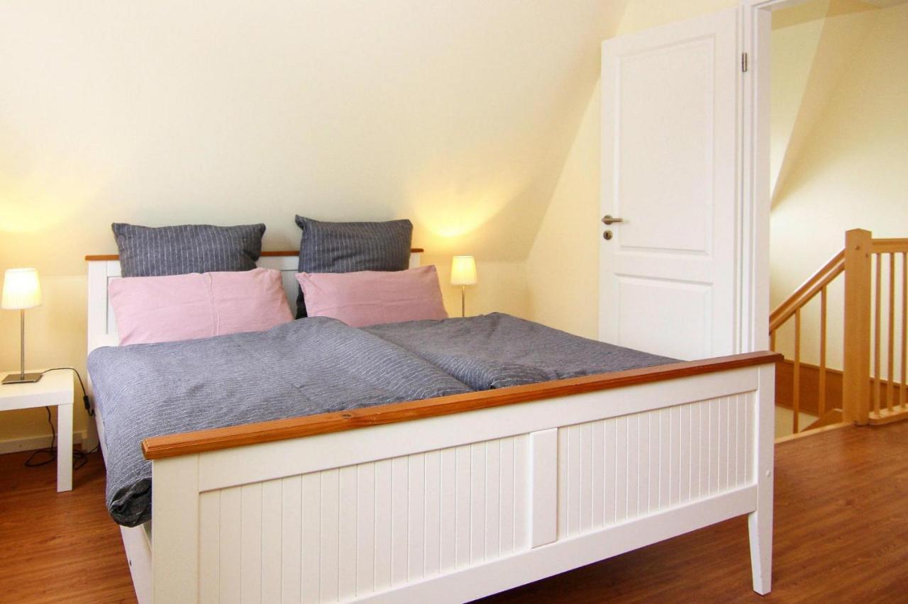 Reetdachhaus Mit Eigenem Strandkorb In Wohlenberg An Der Ostsee Ngoại thất bức ảnh