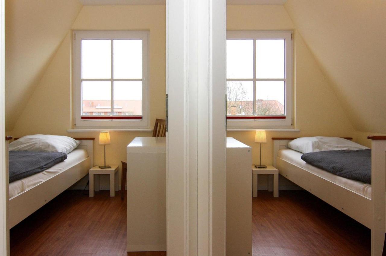 Reetdachhaus Mit Eigenem Strandkorb In Wohlenberg An Der Ostsee Ngoại thất bức ảnh