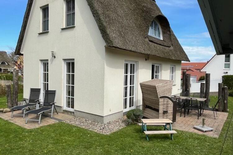 Reetdachhaus Mit Eigenem Strandkorb In Wohlenberg An Der Ostsee Ngoại thất bức ảnh